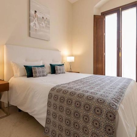 Lumbreras Deluxe Suite By Valcambre Sevilla Eksteriør bilde
